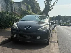 Schwarz Gebraucht 2009 Peugeot 207 CC Cabrio | 1.900 € (Fairer Preis)