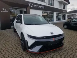 Atlas white Neu 2024 Hyundai Ioniq 5 SUV | 68.990 € (Teuer)