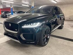Schwarz Gebraucht 2017 Jaguar F-Pace First Edition SUV | 25.490 € (Guter Preis)