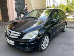 Schwarz Gebraucht 2006 Mercedes B170 Van / Kleinbus | 2.950 € (Superpreis)