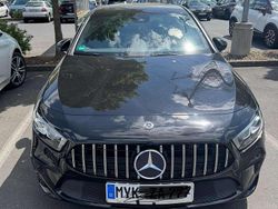 Schwarz Gebraucht 2019 Mercedes 180 Limousine | 19.000 € (Fairer Preis)