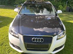 Weiß Gebraucht 2009 Audi A3 S-Line Kleinwagen | 6.000 € (Guter Preis)