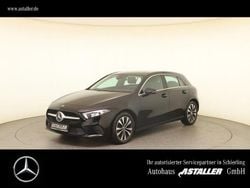 Unilack nachtschwarz Gebraucht 2021 Mercedes A220 Business Limousine | 25.989 € (Guter Preis)
