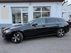 Schwarz Gebraucht 2023 Mercedes C200 Limousine | 31.850 € (Guter Preis)
