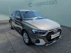Grau Gebraucht 2024 Audi A1 Kleinwagen | 26.390 € (Fairer Preis)