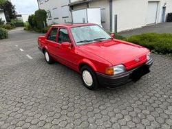 Rot Gebraucht 1990 Ford Orion Limousine | 6.990 €