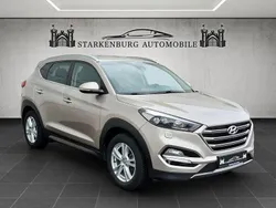 Weiß Gebraucht 2015 Hyundai Tucson Premium SUV | 17.990 € (Etwas zu teuer)