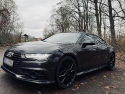 Grau Gebraucht 2016 Audi 200 Business Coupé | 21.990 €