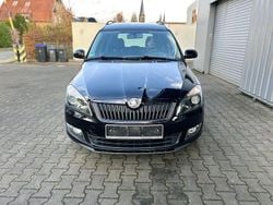 Schwarz Gebraucht 2015 Skoda Roomster Best of Van / Kleinbus | 3.399 € (Guter Preis)