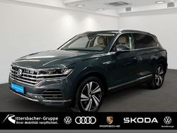 Grün Gebraucht 2018 VW Touareg Atmosphere SUV | 37.680 € (Fairer Preis)