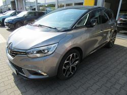 Grau Gebraucht 2022 Renault Scénic IV Techno Van / Kleinbus | 18.980 € (Fairer Preis)