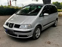 Silber Gebraucht 2001 VW Sharan Van / Kleinbus | 2.500 € (Etwas zu teuer)