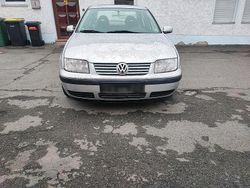 Silber Gebraucht 2001 VW Bora Limousine | 3.200 € (Teuer)