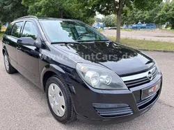 Schwarz Gebraucht 2005 Opel Astra Edition Kombi | 1.999 € (Fairer Preis)