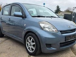 Grau Gebraucht 2007 Daihatsu Sirion Kleinwagen | 4.300 € (Fairer Preis)