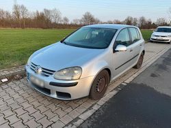 Silber Gebraucht 2004 VW Golf Trendline Limousine | 1.200 € (Guter Preis)