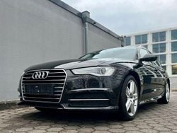 Schwarz Gebraucht 2015 Audi 200 Ambiente Kombi | 15.500 €