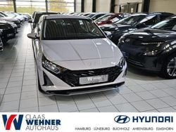 Grau Gebraucht 2024 Hyundai i20 Trend Limousine | 17.900 € (Fairer Preis)