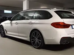 Weiß Gebraucht 2019 BMW 520 M Sport Kombi | 27.911 € (Fairer Preis)