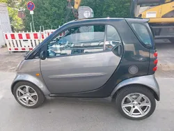 Schwarz Gebraucht 2005 Smart ForTwo Coupé Kleinwagen | 2.222 € (Etwas zu teuer)