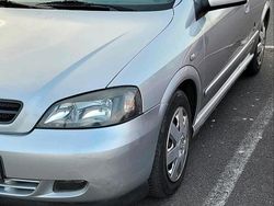 Silber Gebraucht 2000 Opel Astra Coupé | 2.450 € (Etwas zu teuer)