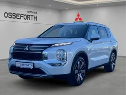 Weiss Neu 2025 Mitsubishi Outlander P-HEV Edition SUV | 54.180 €