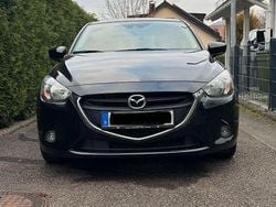 Schwarz Gebraucht 2016 Mazda 2 Exclusive-Line Kleinwagen | 9.600 € (Fairer Preis)