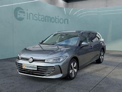Grau Gebraucht 2024 VW Passat Kombi | 33.499 € (Fairer Preis)