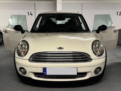 Weiß Gebraucht 2010 Mini ONE Kleinwagen | 5.400 € (Teuer)