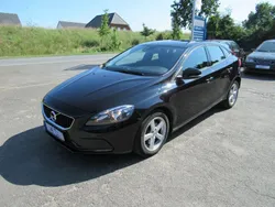 Schwarz Gebraucht 2018 Volvo V40 Kinetic Kombi | 14.390 € (Guter Preis)