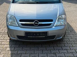 Silber Gebraucht 2004 Opel Meriva Edition Van / Kleinbus | 1.500 € (Guter Preis)