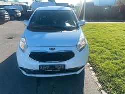 Weiß Gebraucht 2018 Kia Venga Platinum Edition Kleinwagen | 3.000 €