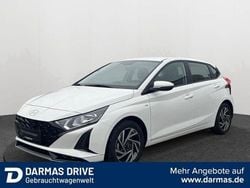 Weiß Gebraucht 2024 Hyundai i20 Trend Limousine | 16.790 € (Guter Preis)