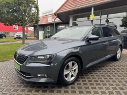 Grau Gebraucht 2019 Skoda Superb Kombi | 19.490 € (Guter Preis)