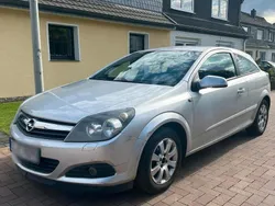 Opel Astra GTC