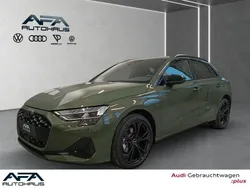 Grün Gebraucht 2025 Audi A3 Sportback Advanced Limousine | 44.444 €