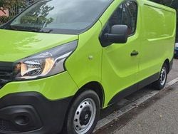 Grün Gebraucht 2018 Renault Trafic Van | 12.600 € (Superpreis)