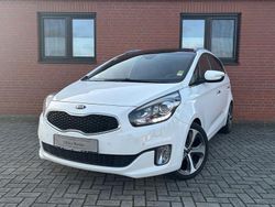 Weiß Gebraucht 2014 Kia Carens Spirit Van / Kleinbus | 8.890 € (Fairer Preis)