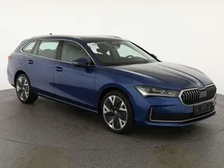 Atlantik blau metallic Gebraucht 2024 Skoda Superb Selection Kombi | 41.595 € (Guter Preis)