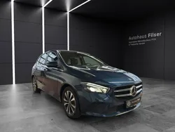 Mercedes B220