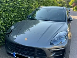 Grau Gebraucht 2018 Porsche Macan GTS SUV | 49.950 € (Fairer Preis)