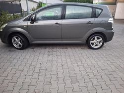 Grün Gebraucht 2007 Toyota Verso Van / Kleinbus | 4.950 € (Fairer Preis)