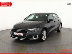 Grau Gebraucht 2022 Audi A3 Comfort Limousine | 25.990 € (Fairer Preis)