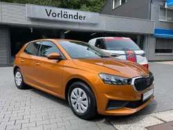 Orange Gebraucht 2023 Skoda Fabia Active Kleinwagen | 15.550 € (Fairer Preis)