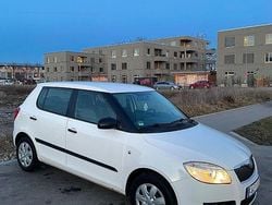 Weiß Gebraucht 2009 Skoda Fabia Cool Edition Kleinwagen | 1.500 € (Superpreis)