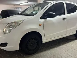Weiß Gebraucht 2013 Suzuki Alto Kleinwagen | 1.850 € (Fairer Preis)