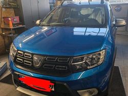 Blau Gebraucht 2019 Dacia Sandero Stepway Kleinwagen | 12.800 € (Fairer Preis)