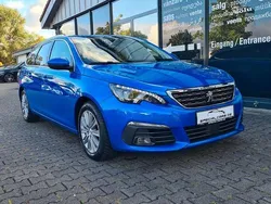 Blau Gebraucht 2021 Peugeot 308 Allure Kombi | 13.490 € (Superpreis)