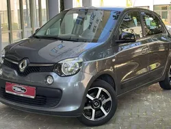 Grau Gebraucht 2017 Renault Twingo LIMITED Kleinwagen | 11.999 € (Fairer Preis)