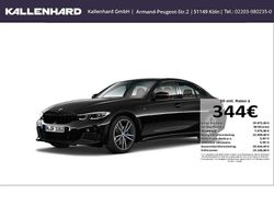 Black sapphire metallic Gebraucht 2021 BMW 340 Limousine | 39.875 € (Guter Preis)